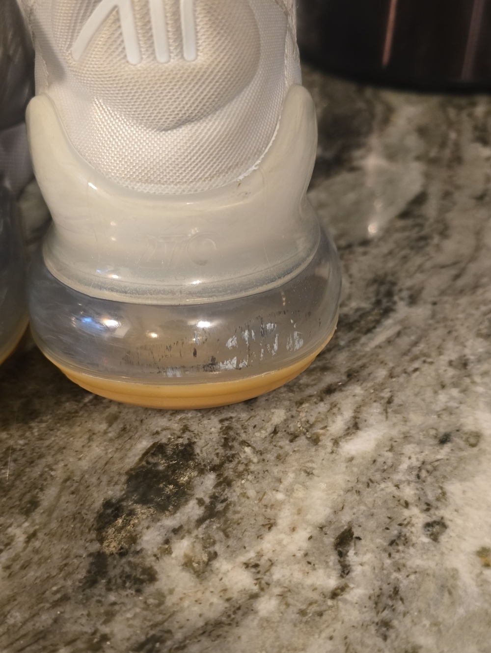 Mens Nike Air Max 270 - Picture 6 of 12